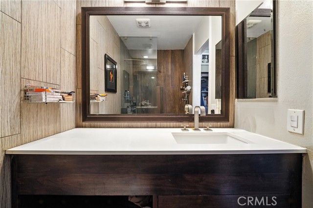 7322 Marina Pacifica N Drive, Long Beach CA: https://media.crmls.org/medias/9c97cdd9-f21d-4dfa-a665-df5dd3248ea3.jpg