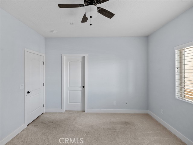 17795 Sunburst Road, Victorville CA: https://media.crmls.org/medias/9c982b19-35aa-4ee6-987e-624588bc2872.jpg