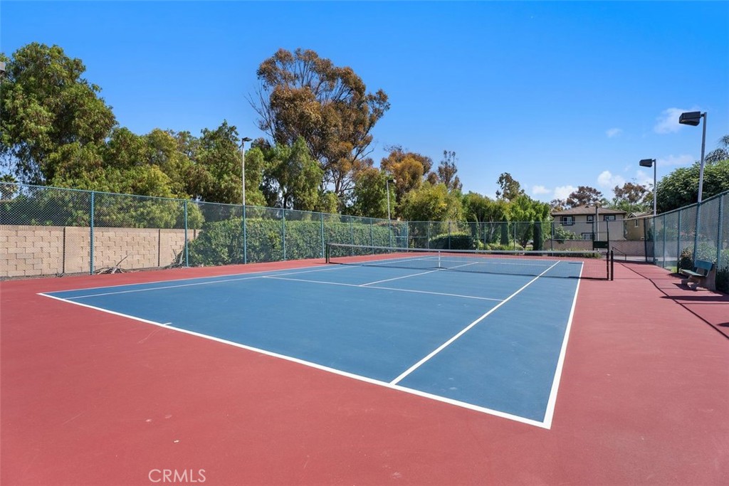 MLS #OC25225891 image #47