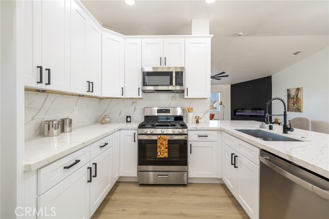 Detail Gallery Image 16 of 36 For 22717 Itasca Rd, Apple Valley,  CA 92308 - 3 Beds | 2 Baths