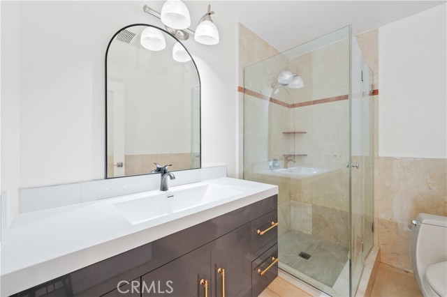 3856 Vista Linda Drive, Encino CA: https://media.crmls.org/medias/9c999bfe-8614-472a-b0a1-5422ab97dcb4.jpg