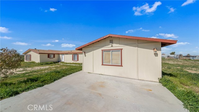 Detail Gallery Image 9 of 38 For 7843 W Avenue F, Lancaster,  CA 93536 - 3 Beds | 2 Baths