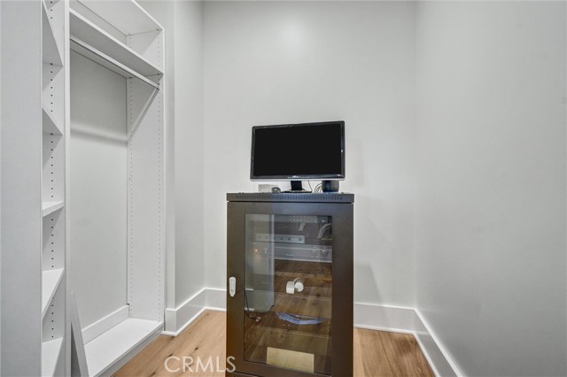 Detail Gallery Image 46 of 69 For 3312 Kenilworth Dr, Rossmoor,  CA 90720 - 6 Beds | 7 Baths