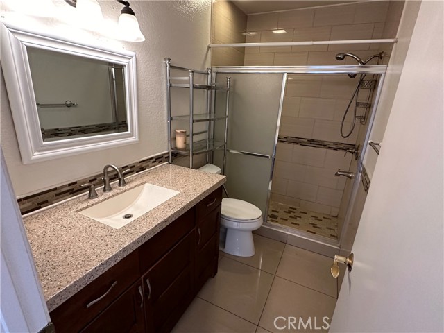 Detail Gallery Image 5 of 18 For 460 Salem St #9,  Glendale,  CA 91203 - 2 Beds | 2 Baths