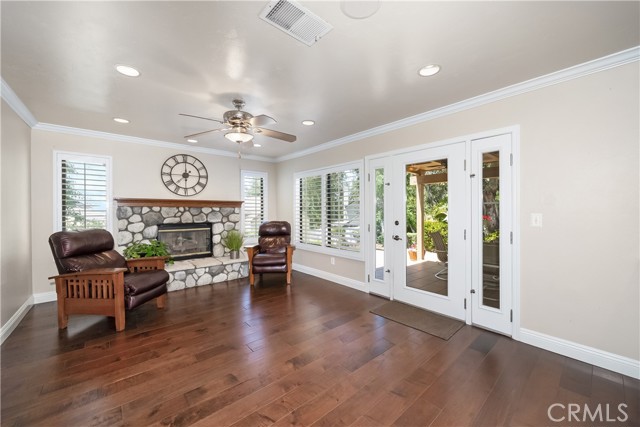 10154 Whispering Forest Drive, Rancho Cucamonga CA: https://media.crmls.org/medias/9c9d0094-3ab0-4170-be66-c514a789478c.jpg