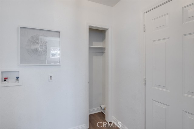 Detail Gallery Image 15 of 31 For 1347 E Bennett, Compton,  CA 90221 - 2 Beds | 1 Baths