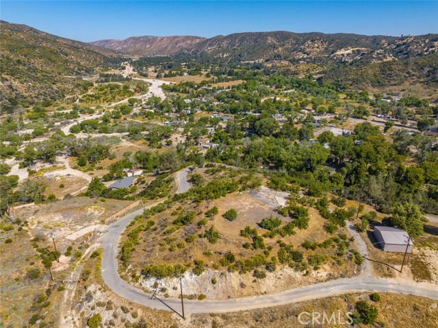 Detail Gallery Image 4 of 12 For 18155 Newview Dr, Lake Hughes,  CA 93532 - – Beds | – Baths