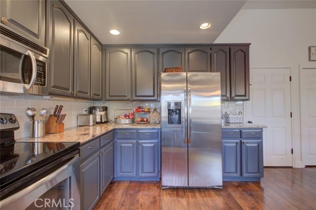 20443 Songbird Way, Hilmar CA: https://media.crmls.org/medias/9c9e2673-417f-44fb-a558-0b9314eef077.jpg