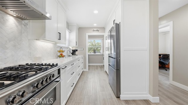 Detail Gallery Image 9 of 64 For 21913 Palos Verdes, Torrance,  CA 90503 - 4 Beds | 3 Baths