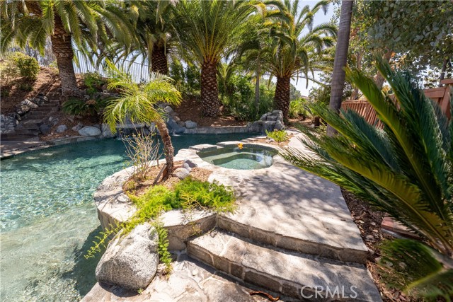 31465 Inverness Court, Temecula CA: https://media.crmls.org/medias/9c9f6d0c-49d9-46e9-9807-c68f7ff47a30.jpg