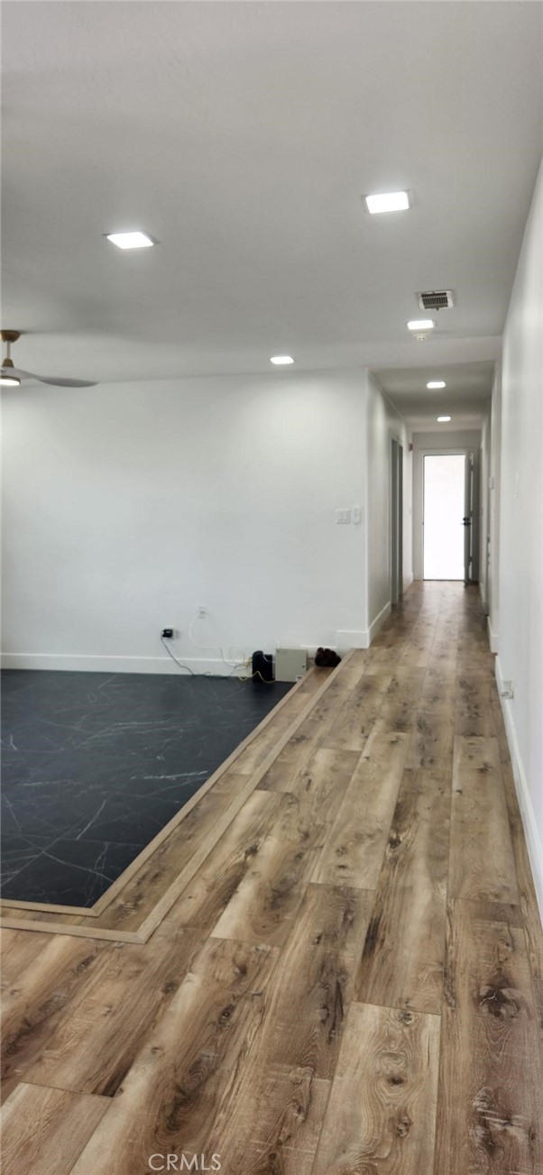 Image 21 of 34 For 7390 Live Oak Drive