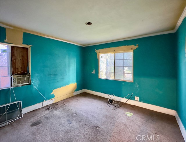 2829 California Street, Huntington Park CA: https://media.crmls.org/medias/9ca1d3a7-c954-4079-a815-4b750a4d591b.jpg