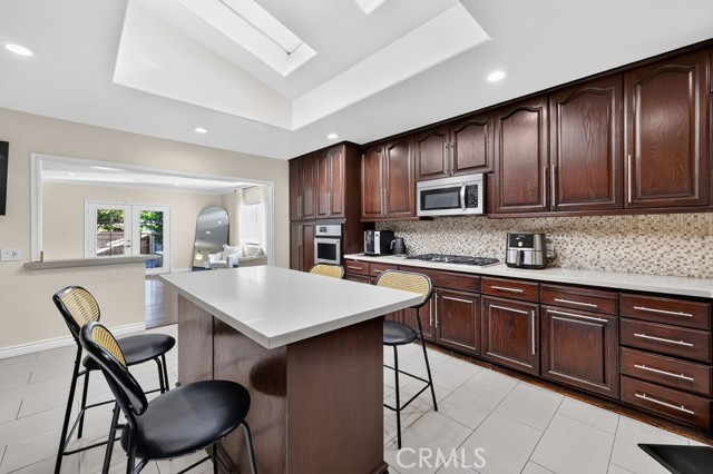 1256 Irving Avenue photo 25