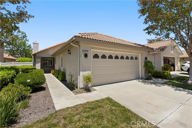23998 Via Astuto, Murrieta CA: https://media.crmls.org/medias/9ca2a450-fed6-456d-8777-9dc2469e8f50.jpg