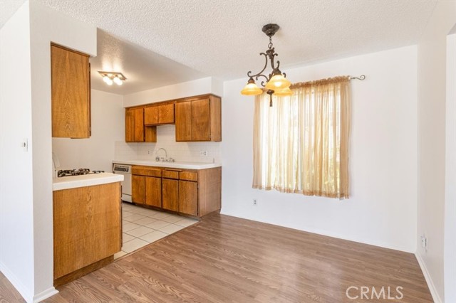 Detail Gallery Image 10 of 23 For 322 N Avenue 66 #5,  Highland Park,  CA 90042 - 1 Beds | 1 Baths