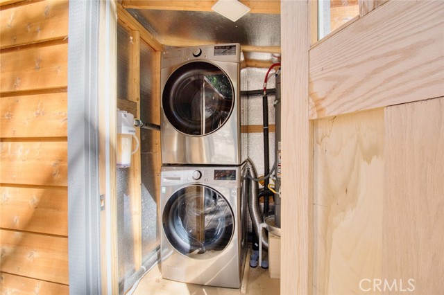 5475 Acorn Trail, Wrightwood CA: https://media.crmls.org/medias/9ca36b67-3c83-4458-8f75-b0186b3bf16c.jpg