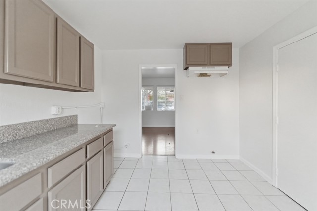 Detail Gallery Image 13 of 28 For 14122 Merced Ave, Baldwin Park,  CA 91706 - 2 Beds | 1 Baths