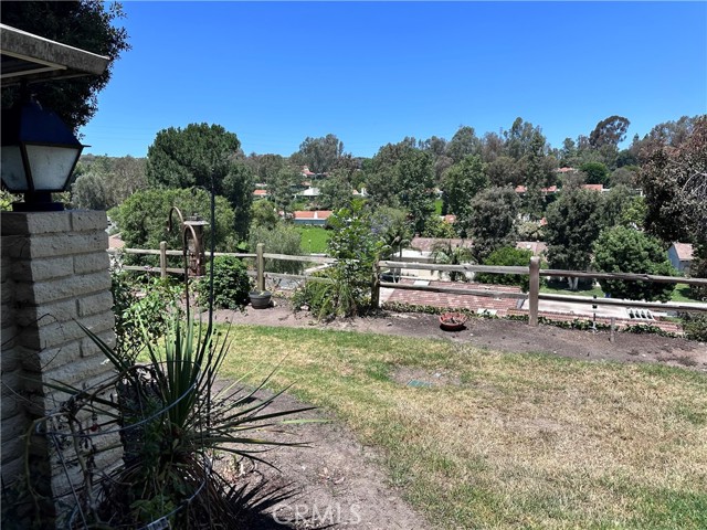 3274 San Amadeo, Laguna Woods CA: https://media.crmls.org/medias/9ca4ae77-6753-4234-9ef0-c126c9cda0f2.jpg