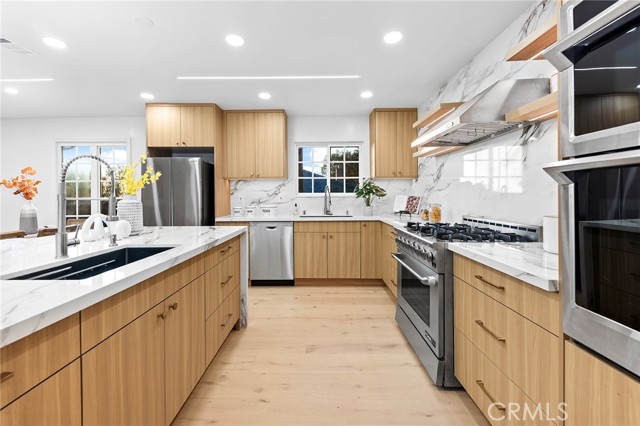 Detail Gallery Image 18 of 38 For 326 E Sierra Madre, Glendora,  CA 91741 - 4 Beds | 2 Baths