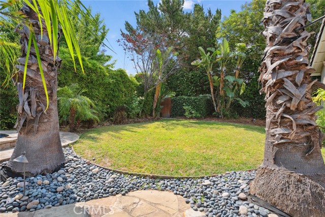 4520 El Caballero Drive, Tarzana CA: https://media.crmls.org/medias/9ca56566-53f8-4563-9696-00e37cdbad69.jpg
