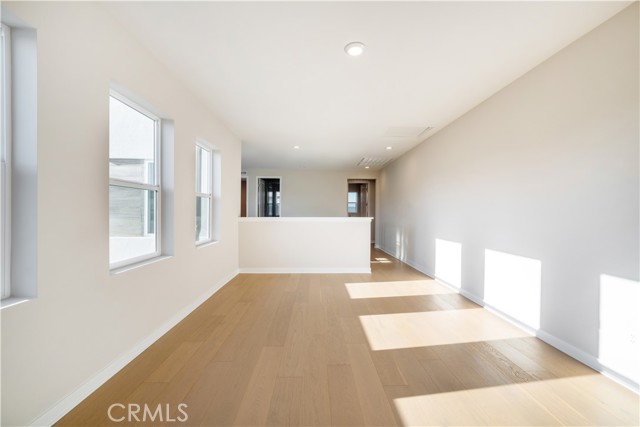 Detail Gallery Image 6 of 13 For 301 Brackens, Lake Forest,  CA 92630 - 4 Beds | 4 Baths