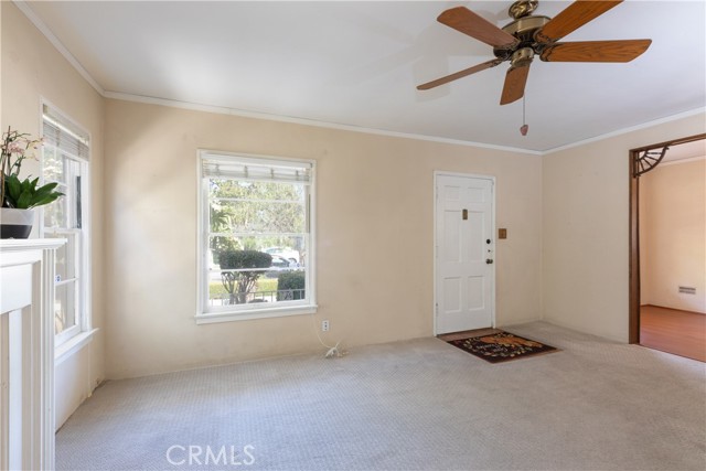 3139 Chestnut Avenue, Long Beach CA: https://media.crmls.org/medias/9ca7a5a6-7ca2-48bb-9ca3-e0e93308f15d.jpg