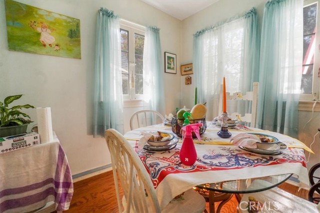 2270 E Orange Grove Boulevard, Pasadena CA: https://media.crmls.org/medias/9ca8f94c-8e2d-4e09-abb5-df88633de426.jpg