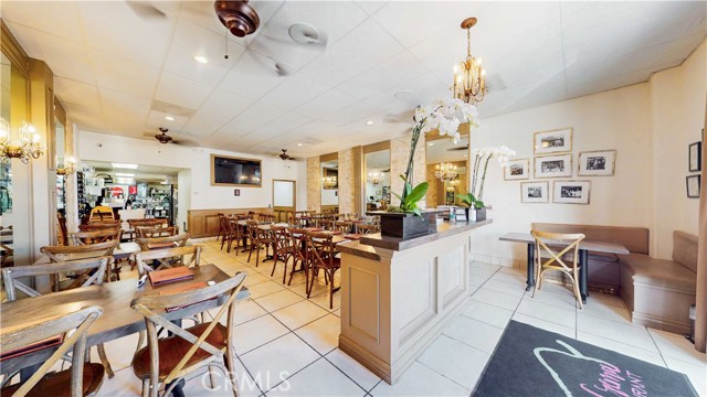 3630 E Slauson Avenue, Maywood CA: https://media.crmls.org/medias/9ca918bc-799d-429b-a327-e35d893d4b56.jpg