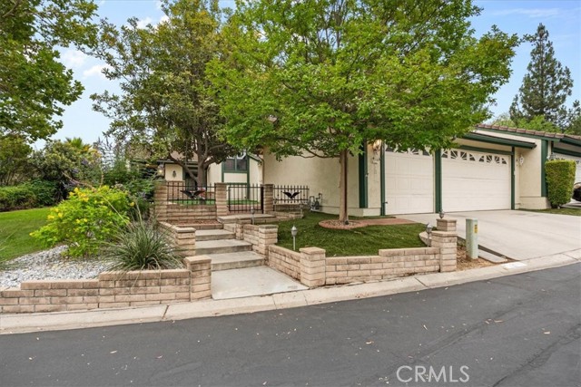 2587 Eagle Circle, Corona CA: https://media.crmls.org/medias/9ca99753-2a07-49df-b613-c934b76b94a8.jpg