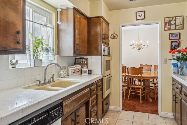 Detail Gallery Image 11 of 37 For 1901 S Benson Ave, Ontario,  CA 91762 - 3 Beds | 2 Baths