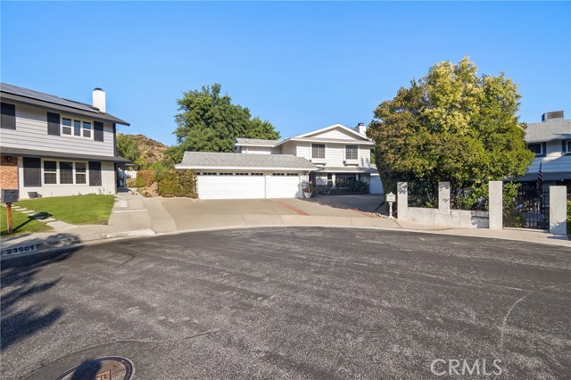 23900 Darbun Drive, Newhall CA: https://media.crmls.org/medias/9ca9ef9e-ab42-4c31-b830-fbbdbb54f5ab.jpg
