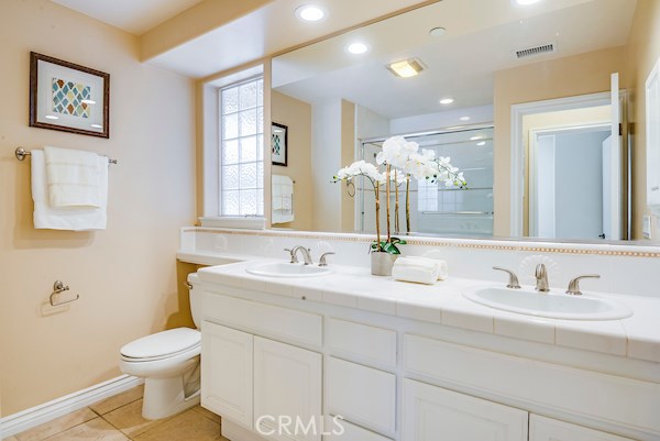 2113 Mathews Avenue, Redondo Beach, California 90278, 3 Bedrooms Bedrooms, ,2 BathroomsBathrooms,Residential,Sold,Mathews,SB18024022