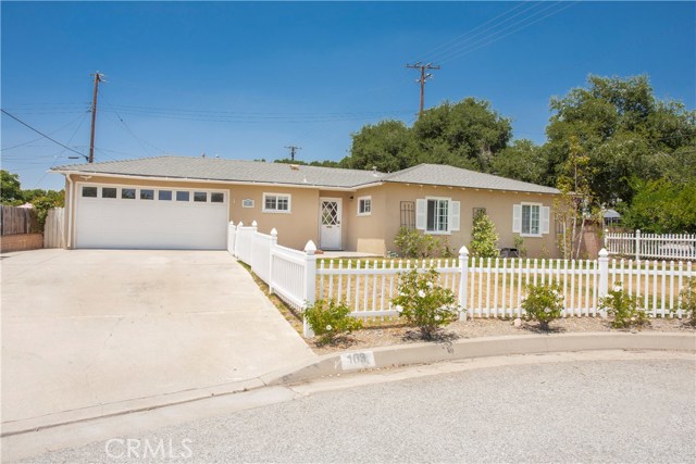 103 S Akeley Dr, Glendora, CA 91741