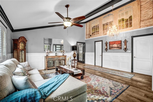 Detail Gallery Image 10 of 43 For 624 S Westhaven, Anaheim,  CA 92804 - 4 Beds | 2 Baths