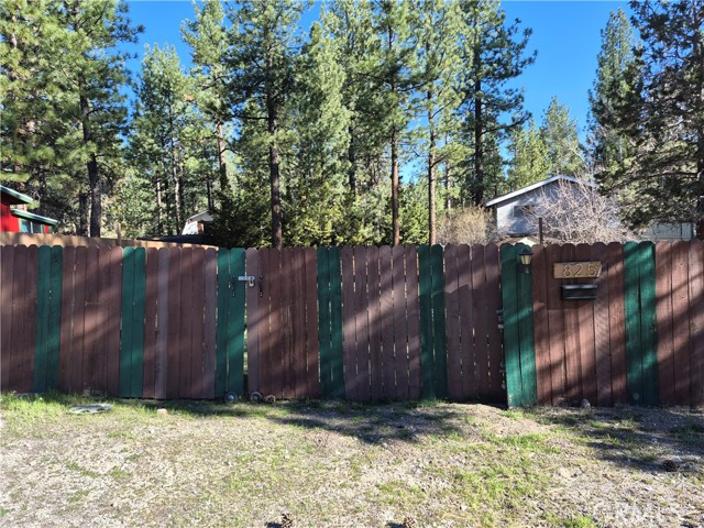 Detail Gallery Image 7 of 7 For 825 E Big Bear Blvd, Big Bear City,  CA 92314 - – Beds | – Baths