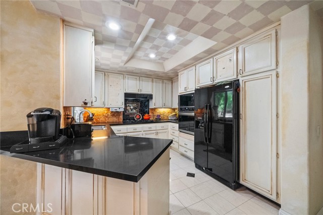 Detail Gallery Image 23 of 41 For 81 via Barcaza, Coto de Caza,  CA 92679 - 3 Beds | 2/1 Baths