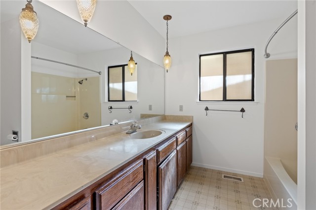 Detail Gallery Image 14 of 24 For 6131 Dana Cir, Magalia,  CA 95954 - 2 Beds | 2 Baths