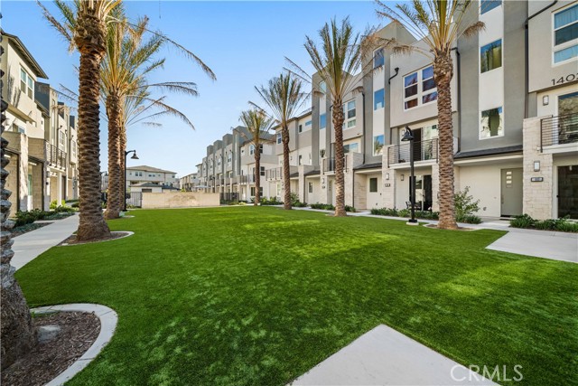1514 Urbana, Anaheim CA: https://media.crmls.org/medias/9caef831-630f-47f8-8b20-99d2166f118b.jpg