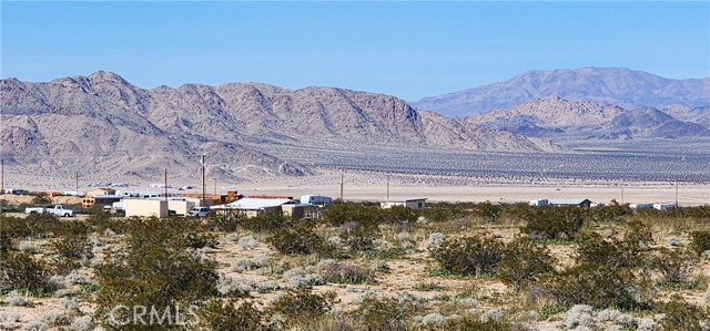 Detail Gallery Image 20 of 23 For 6042 Milne Rd, Landers,  CA 92285 - 3 Beds | 1/1 Baths