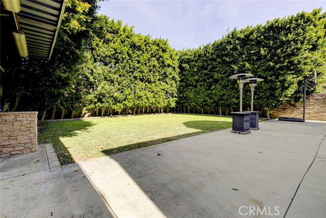 Detail Gallery Image 52 of 59 For 15121 Marlin Pl, Van Nuys,  CA 91405 - 4 Beds | 3 Baths