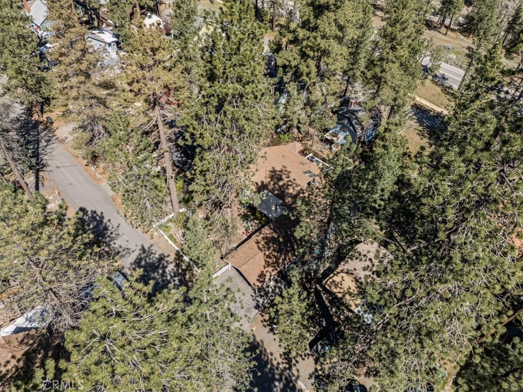 https://media.crmls.org/medias/9cb0108b-5ab9-4f4e-ad8a-b5cfa6342741.jpg?preset=X-Large