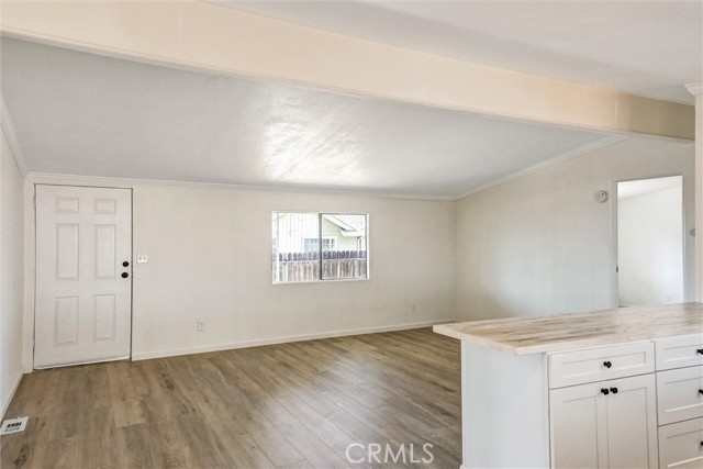 Detail Gallery Image 8 of 42 For 1721 E Colton Ave #122,  Redlands,  CA 92374 - 3 Beds | 2 Baths