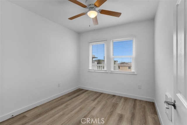 908 Manhattan Avenue, Hermosa Beach, California 90254, ,Residential Income,Sold,Manhattan,SB25198954