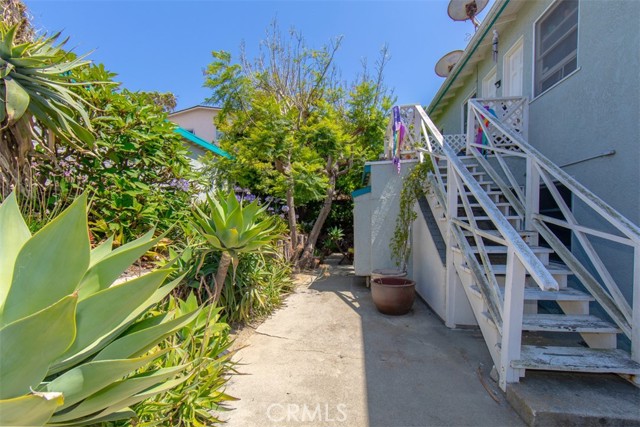 Detail Gallery Image 23 of 30 For 1906 Camino De La Costa #B,  Redondo Beach,  CA 90277 - 2 Beds | 1 Baths