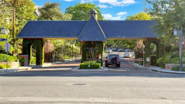 Detail Gallery Image 74 of 74 For 4548 Ellenboro, Woodland Hills,  CA 91364 - 4 Beds | 4/1 Baths