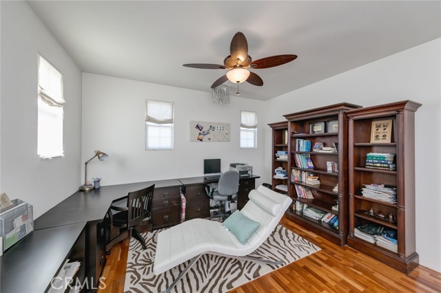 2268 Simon Street, Fullerton CA: https://media.crmls.org/medias/9cb18ee5-83c4-440f-9673-4263c8542bda.jpg