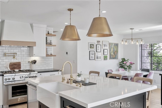 Detail Gallery Image 10 of 51 For 206 Del Mar Ave, Costa Mesa,  CA 92627 - 4 Beds | 2 Baths