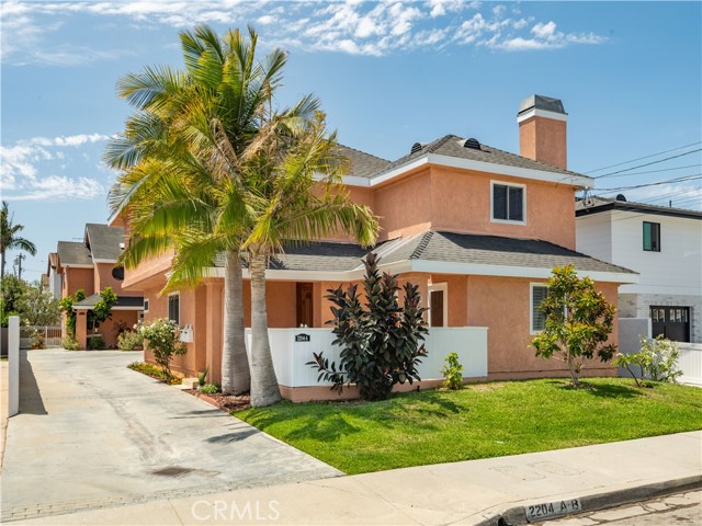 2204 Dufour Avenue, Redondo Beach, California 90278, 3 Bedrooms Bedrooms, ,2 BathroomsBathrooms,Residential,Sold,Dufour,SB22166014