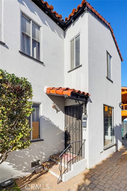 Detail Gallery Image 34 of 38 For 1527 E 3rd #1531,  Long Beach,  CA 90802 - 2 Beds | 1 Baths