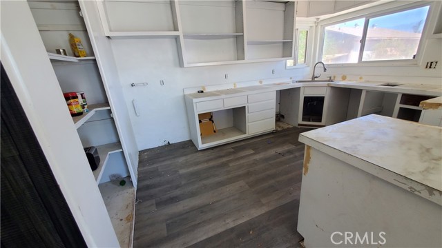 32676 Foothill Road, Lucerne Valley CA: https://media.crmls.org/medias/9cb26f1b-0539-4195-a7b0-63f3a9b34e9b.jpg